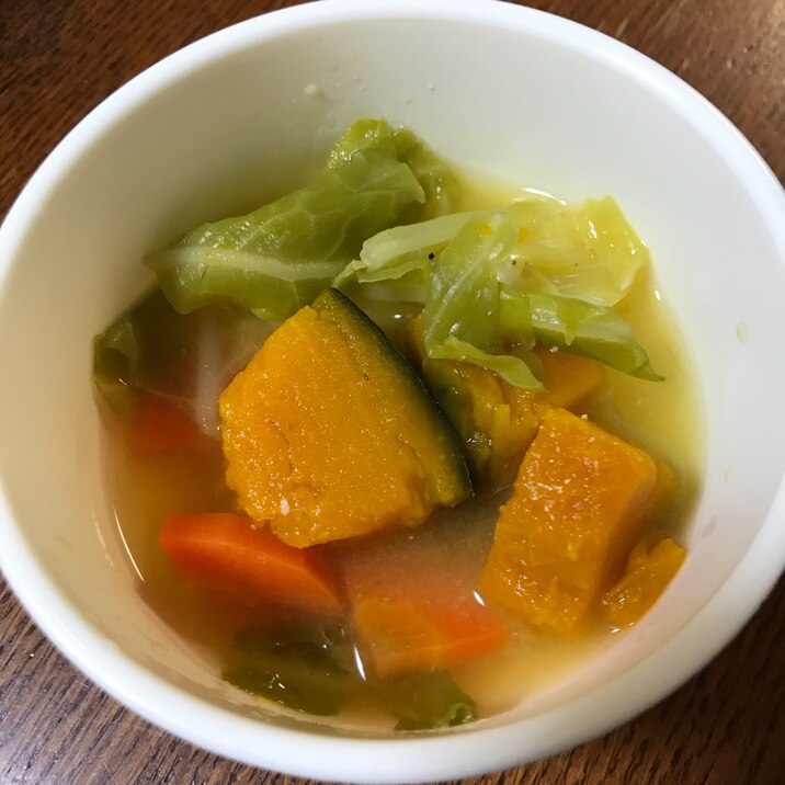 幼児食 栄養満点 かぼちゃと新キャベツの味噌汁 レシピ 作り方 By まるちゃむごーさん 楽天レシピ 幼児食 栄養満点 かぼちゃと新キャベツの味噌汁 レシピ 作り方 By まるちゃむごーさん 楽天レシピ